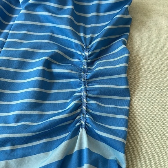 Patagonia Stripe Print Cinched Side Athletic Tank Top Built-In Bra - Picture 2 of 10